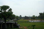 Angkor Wat một chiều mưa